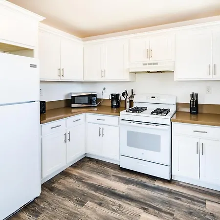 Spacious 5 Bedroom 3 Bath Modern Home By Downtown La With Parking Los Angeles Exterior photo
